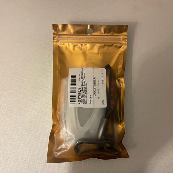 GMC key fob Keychain in Black leather and key fob cover in silver NWT - Picture 6 of 6